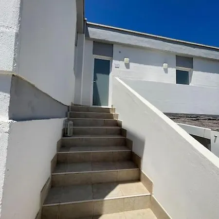 Vistamare Rooftop * San Cataldo (Apulia)